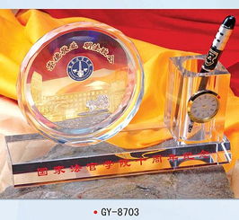 水晶盤子與工藝品 批發(fā)價(jià)格、廠家信息及精美圖片集錦